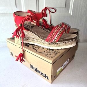 🆕️ Refresh Red Wedge Sandals Size 9 New